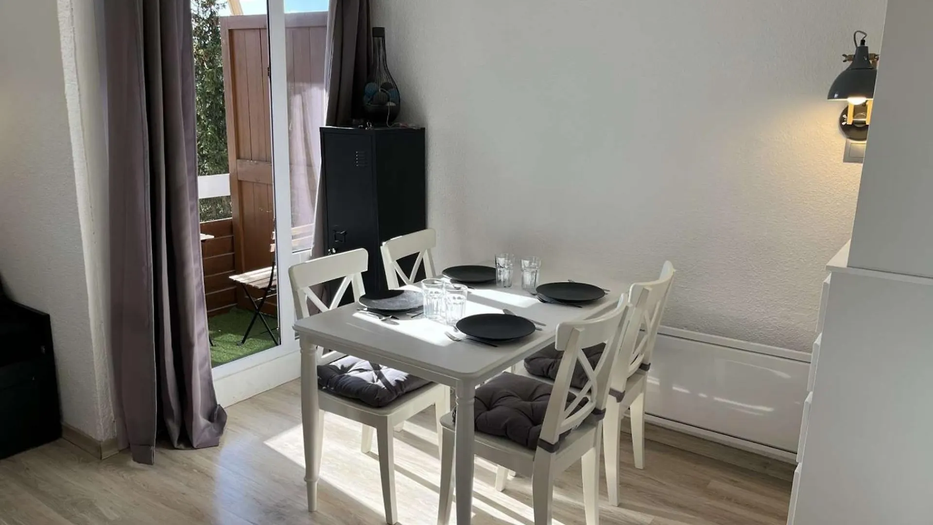 Studio 4 Pers A L'Alpe D'Huez Avec Balcon Et Animaux Acceptes - Fr-1-405-366 Apartamento
